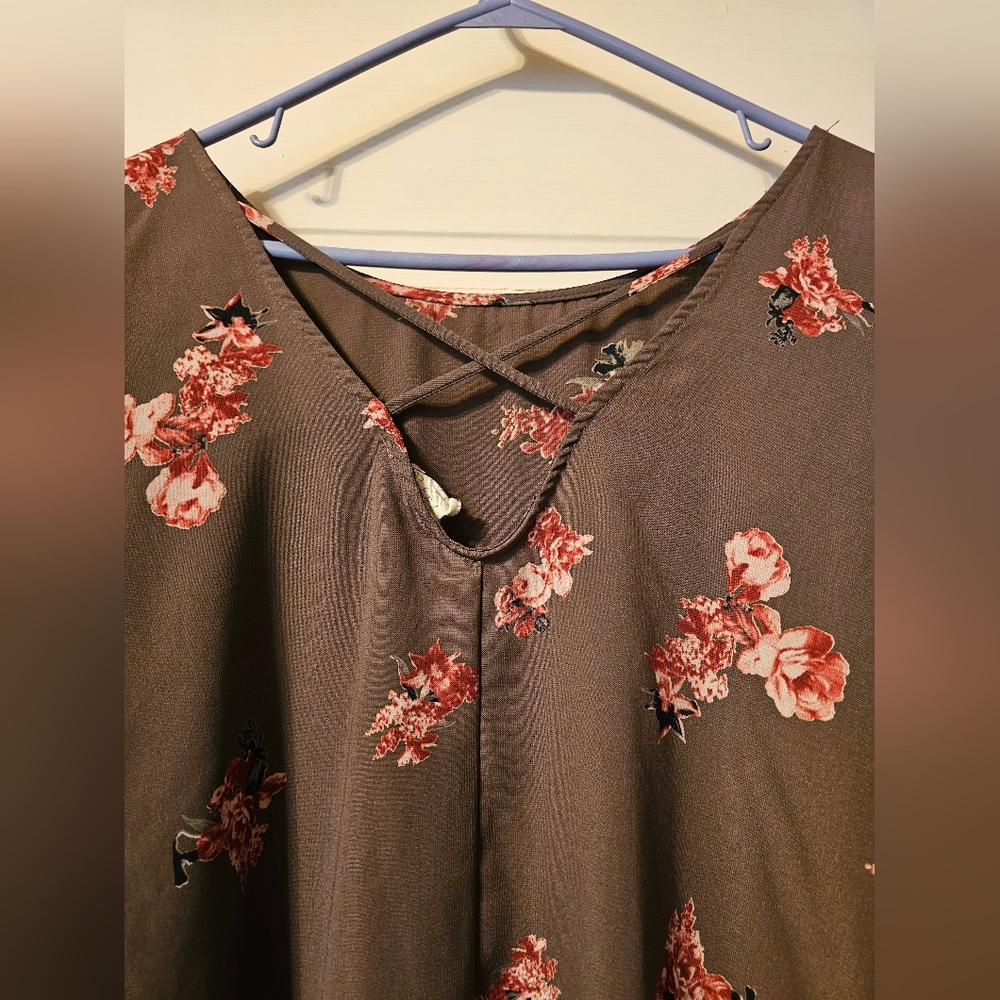 1.4.3. Story by Line Up Floral Ruffle 3/4 Sleeve Top XL - Picture 5 of 5